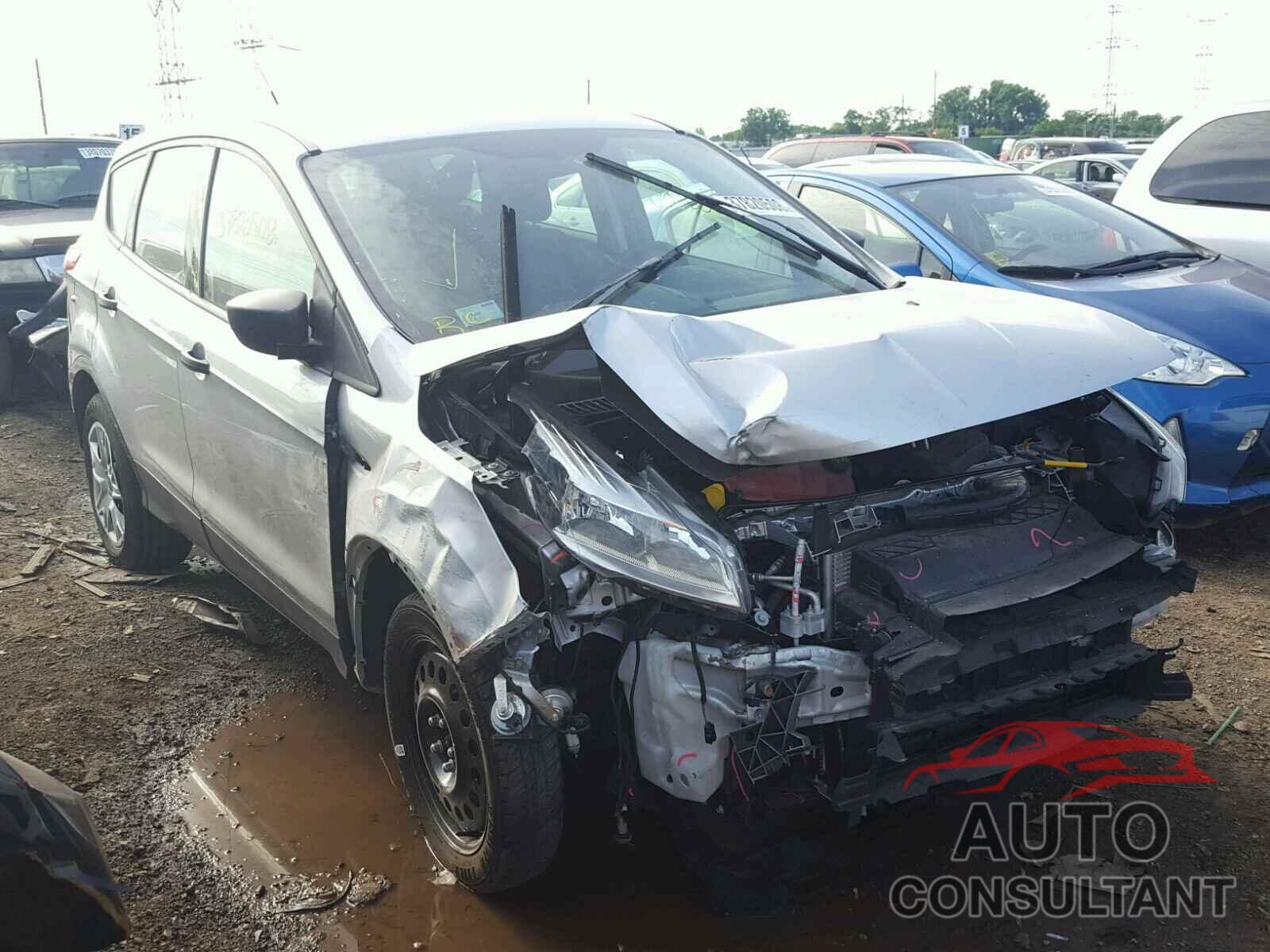 FORD ESCAPE 2015 - 1FMCU0F73FUA38017