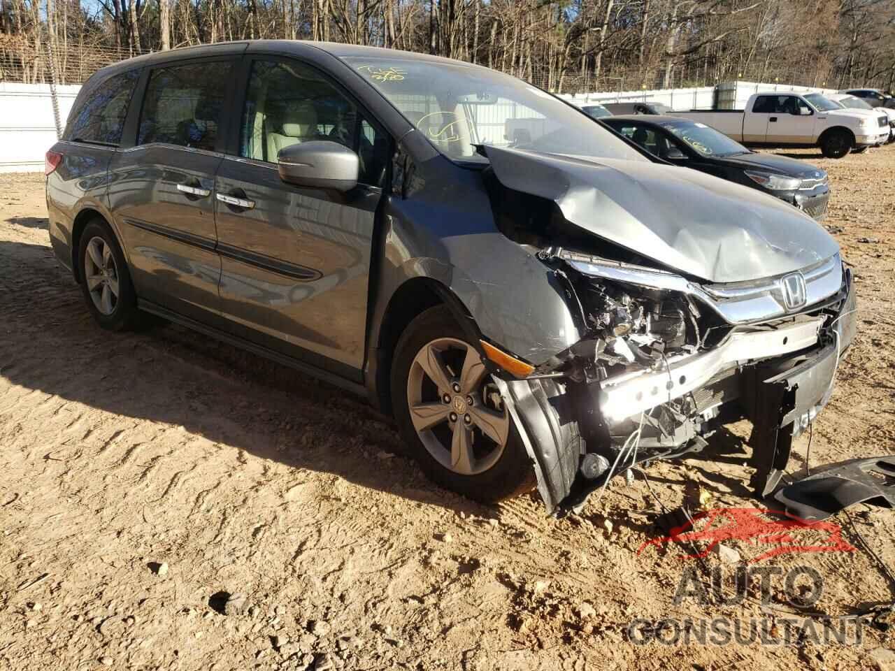 HONDA ODYSSEY 2018 - 5FNRL6H77JB006643