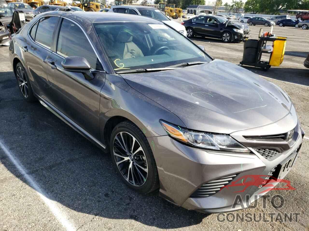 TOYOTA CAMRY 2020 - 4T1G11AK4LU342402