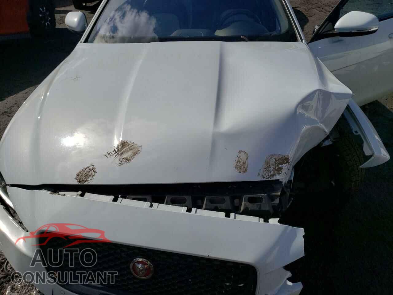 JAGUAR XE 2017 - SAJAL4BV9HA971498