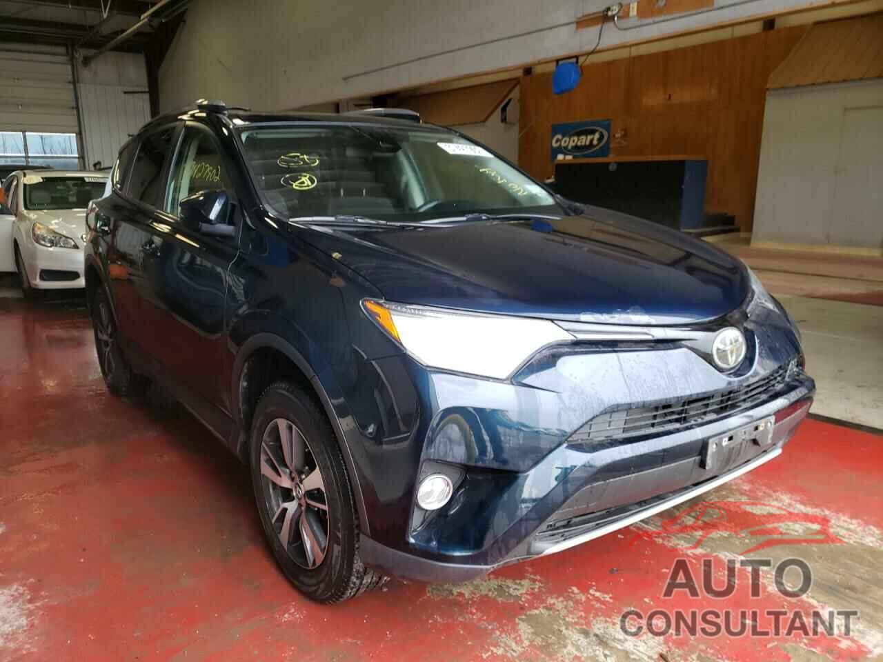 TOYOTA RAV4 2018 - JTMRFREV3JJ747974
