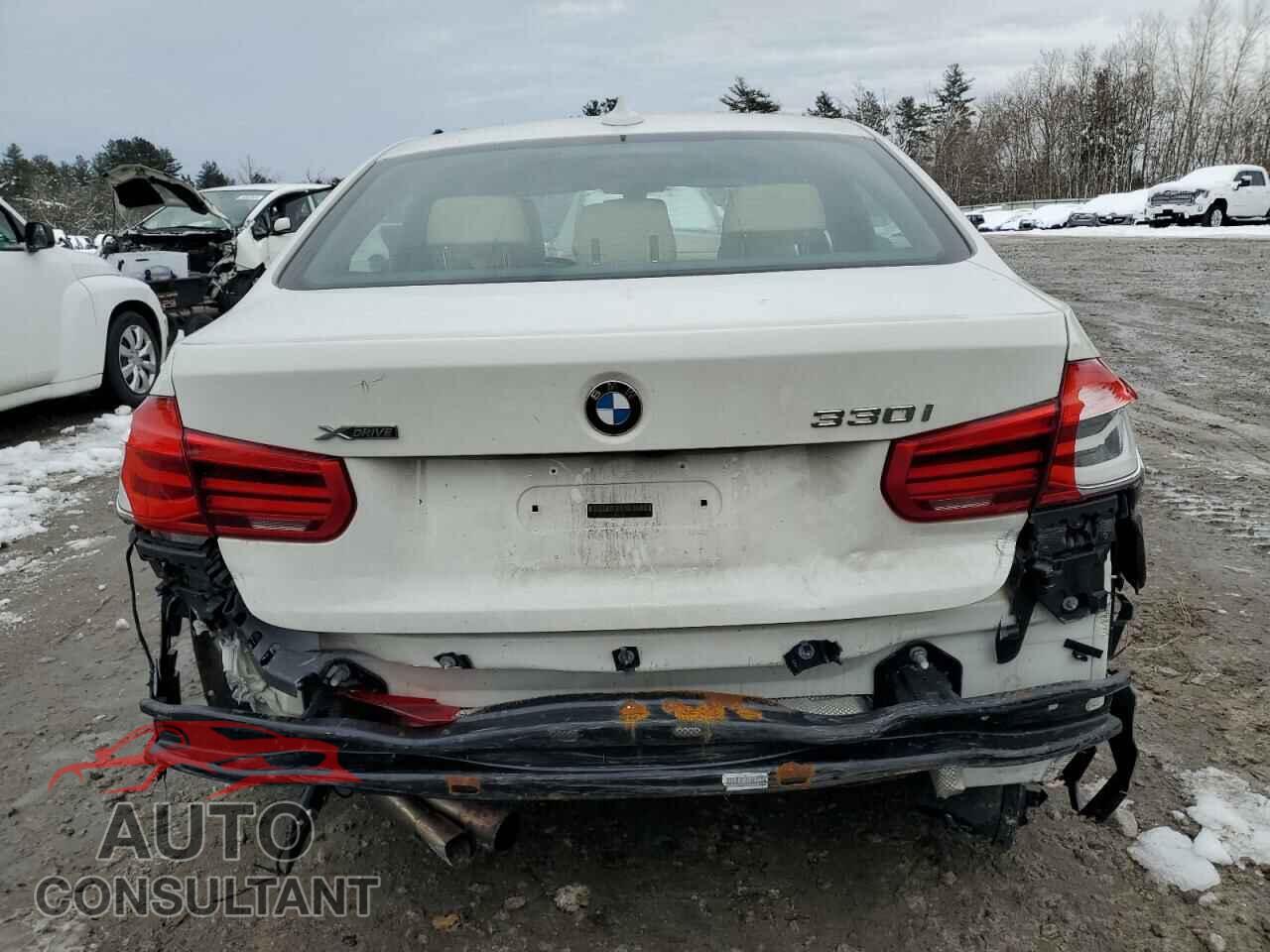 BMW 3 SERIES 2018 - WBA8D9G53JNU68691