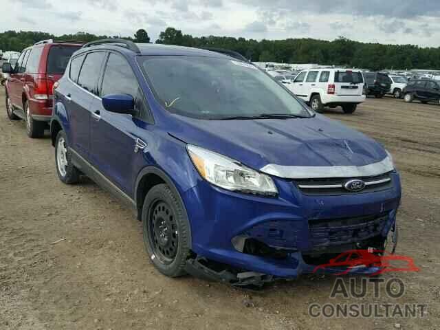FORD ESCAPE 2015 - 1FMCU0GX2FUA64526