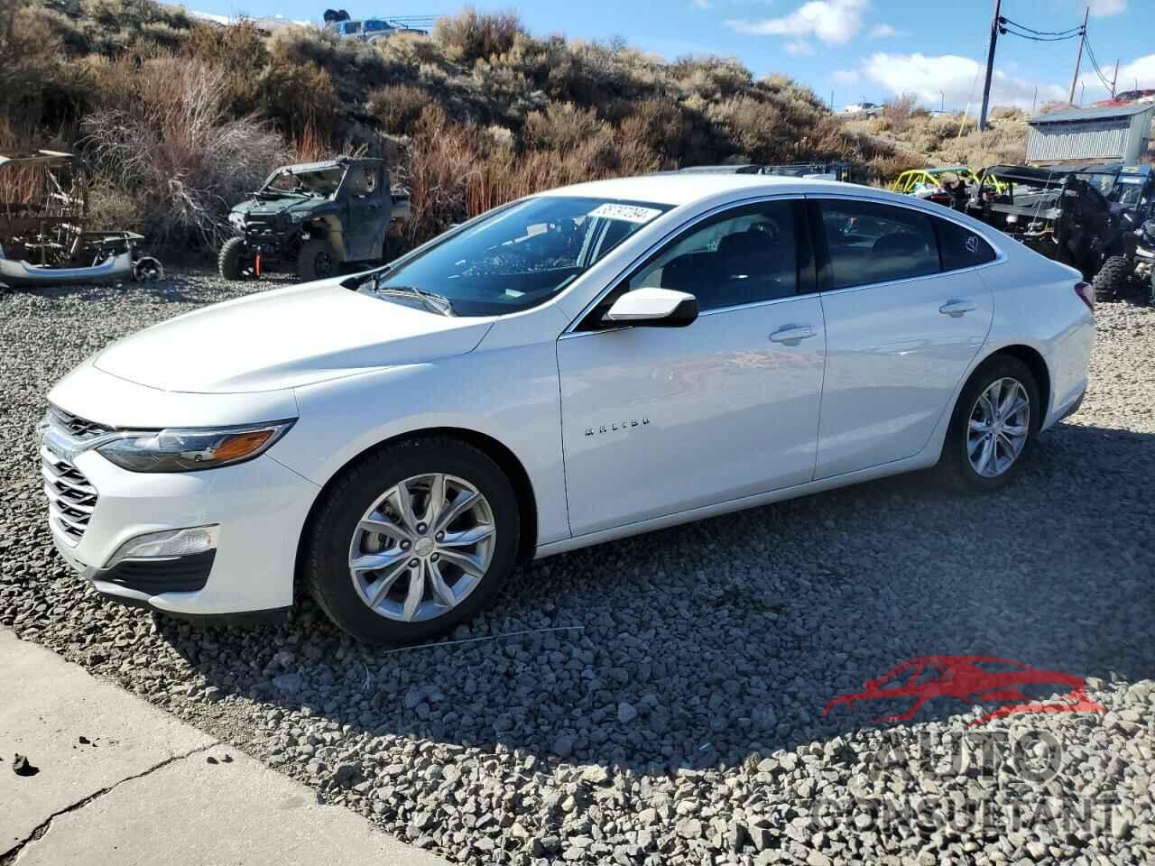 CHEVROLET MALIBU 2020 - 1G1ZD5ST8LF051174