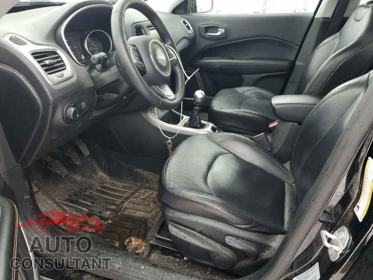 JEEP COMPASS 2017 - 3C4NJCAB1HT658767