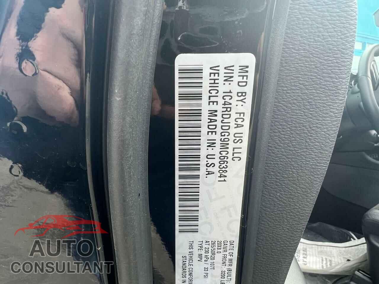 DODGE DURANGO 2021 - 1C4RDJDG9MC663841