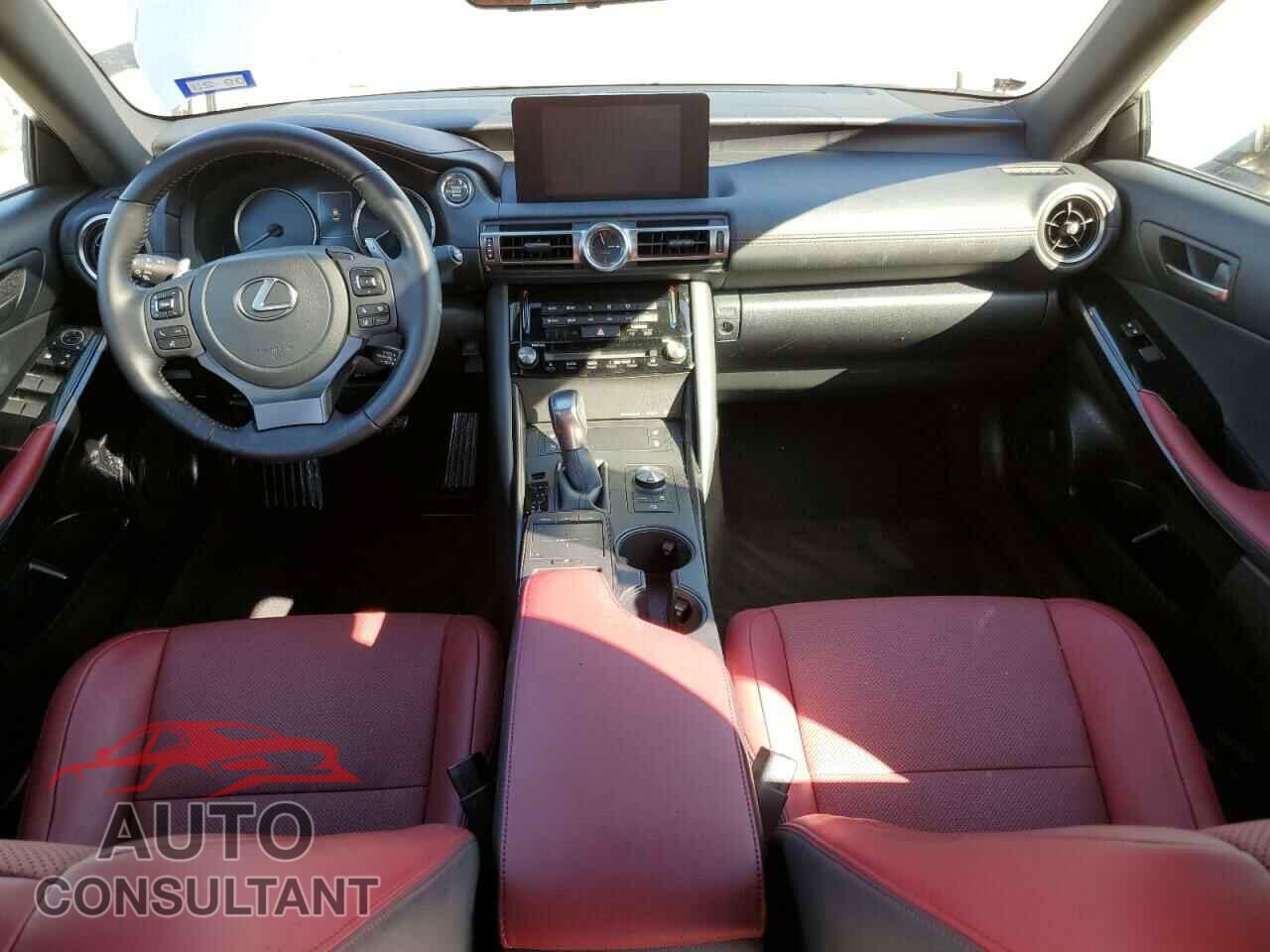 LEXUS IS 2021 - JTHCA1D27M5117920