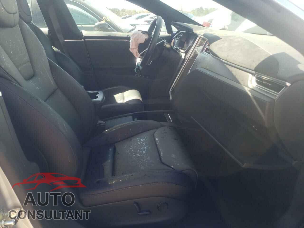 TESLA MODEL S 2017 - 5YJSA1E2XHF206204