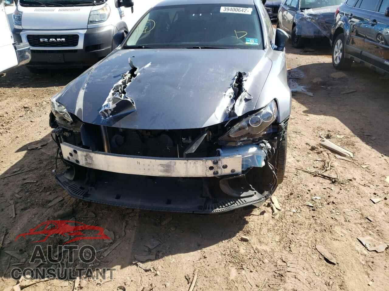 LEXUS IS 2016 - JTHCM1D21G5004251