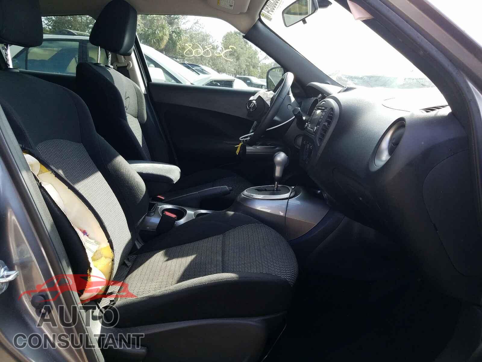 NISSAN JUKE 2017 - JN8AF5MR9HT701983