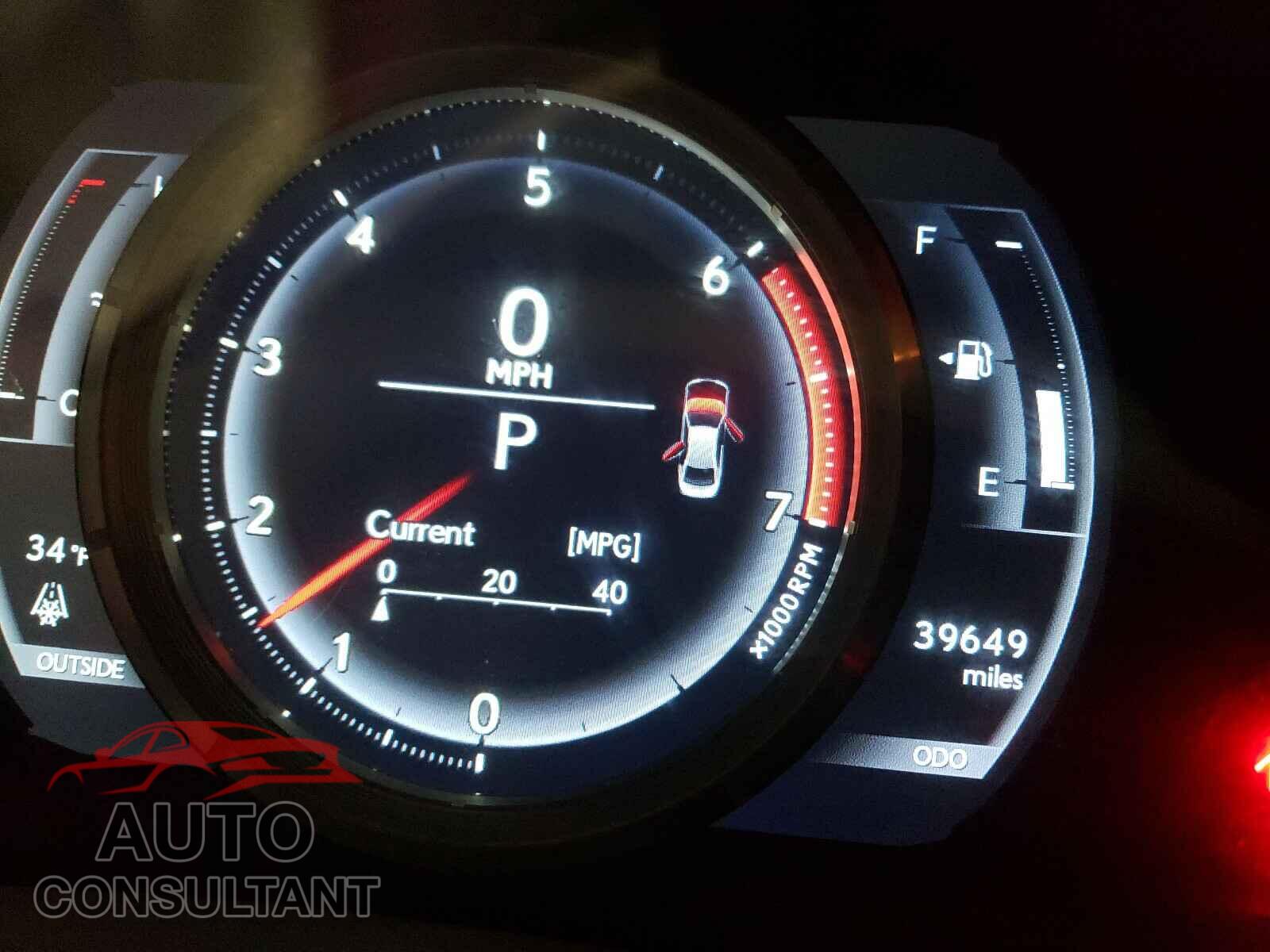 LEXUS IS 2016 - JTHBA1D21G5001175