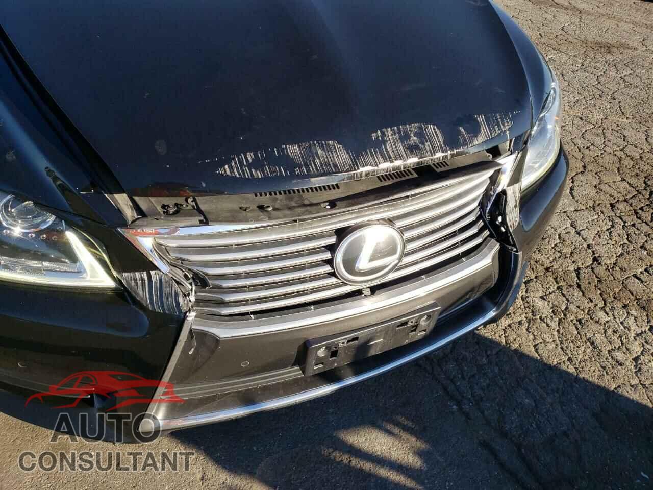 LEXUS LS460 2016 - JTHGL5EF9G5056076