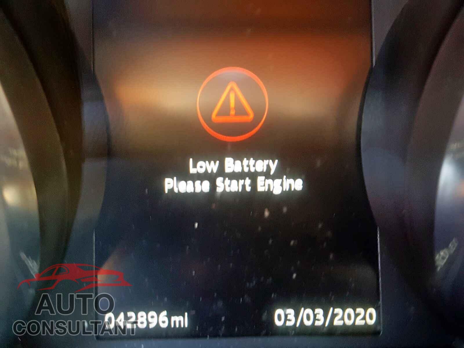JAGUAR XE 2017 - KNMAT2MV8HP510273