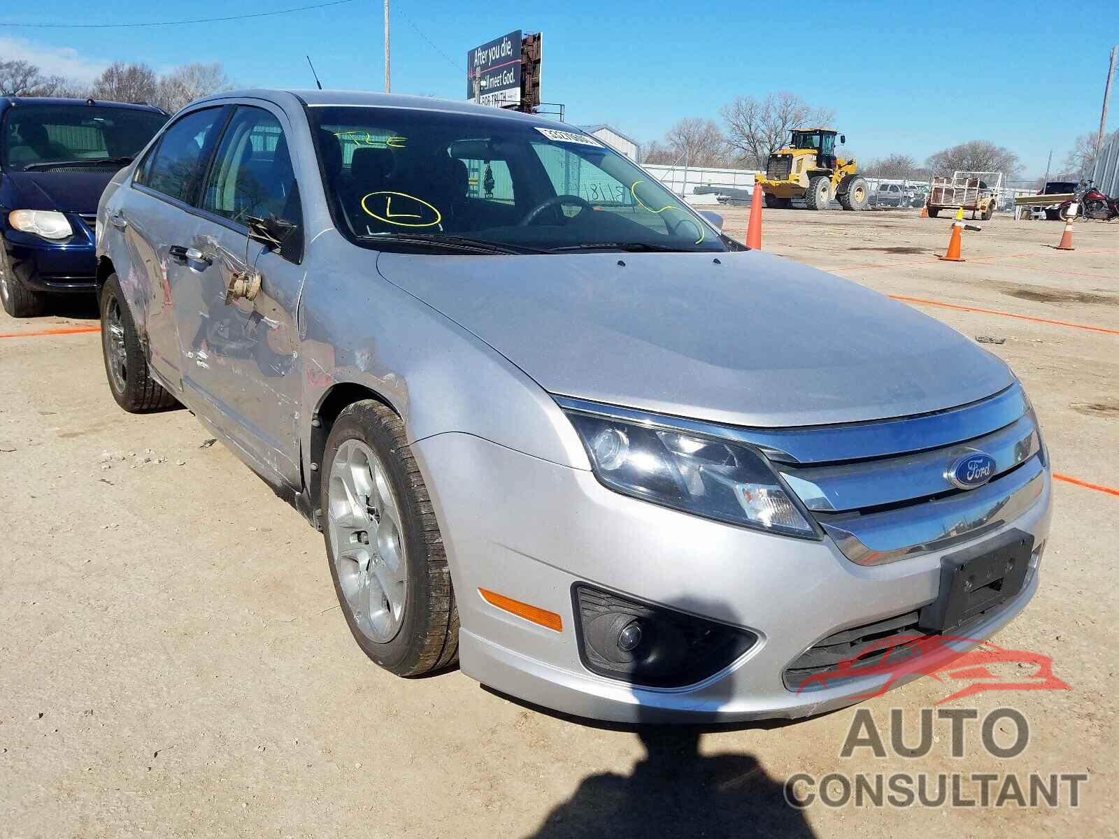 FORD FUSION 2012 - 5NPD84LF3JH247132