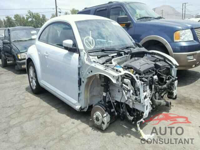 VOLKSWAGEN BEETLE 2017 - 3VWJ17ATXHM604292