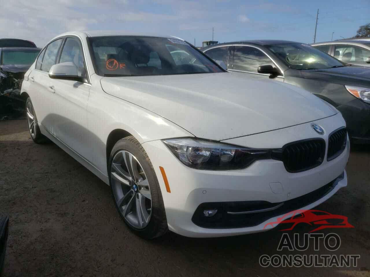 BMW 3 SERIES 2017 - WBA8B9G39HNU55989