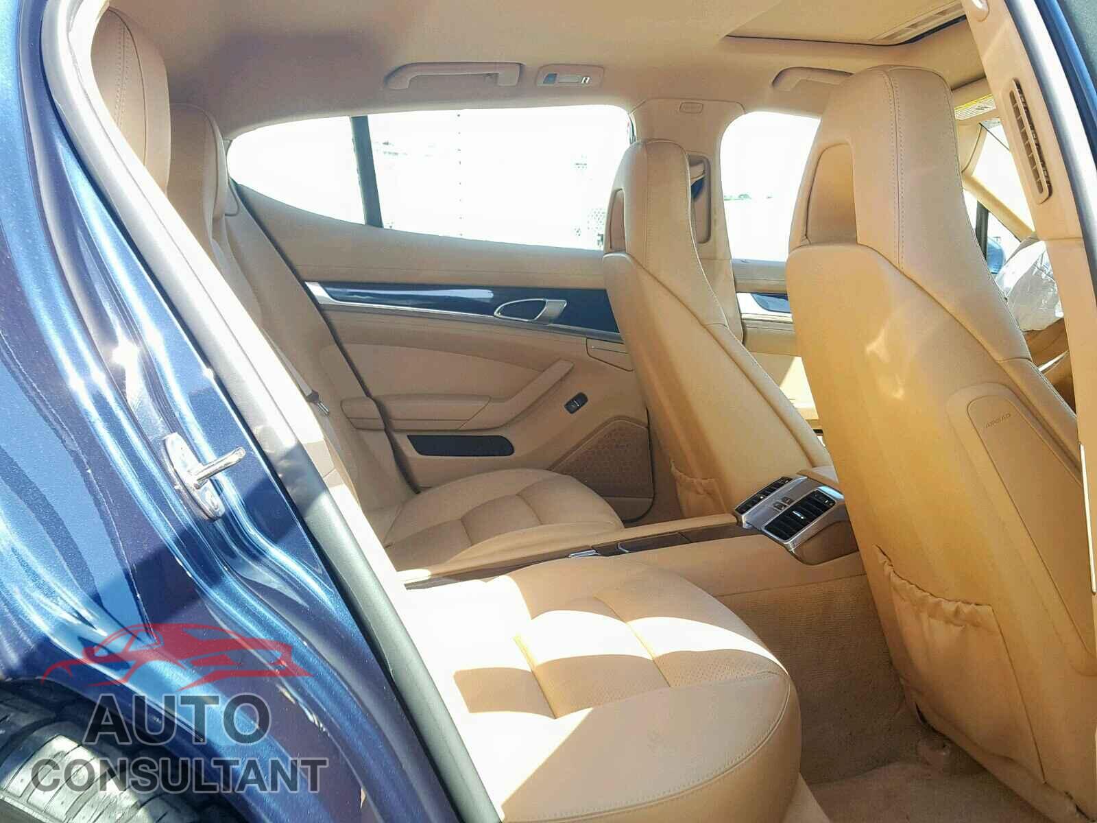 PORSCHE PANAMERA 2012 - WP0AA2A70CL012872