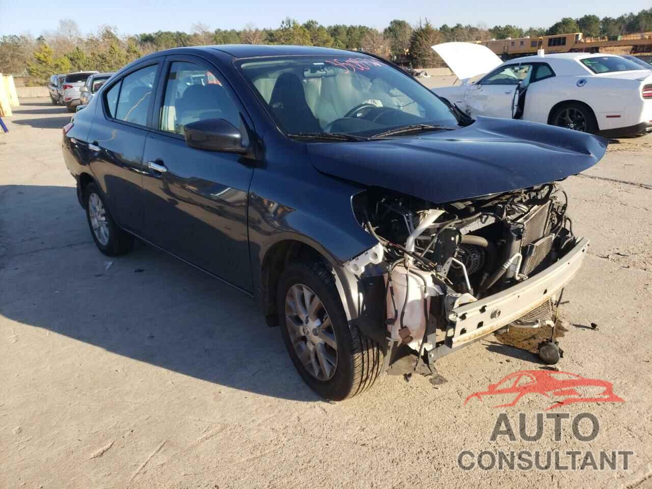 NISSAN VERSA 2017 - 3N1CN7AP1HL824304