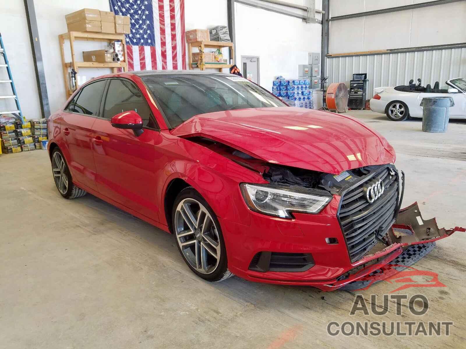 AUDI A3 2019 - WAUAUGFF1KA090864