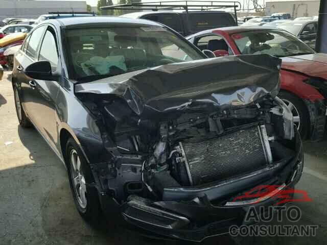 CHEVROLET CRUZE 2015 - 1G1PC5SBXF7140258