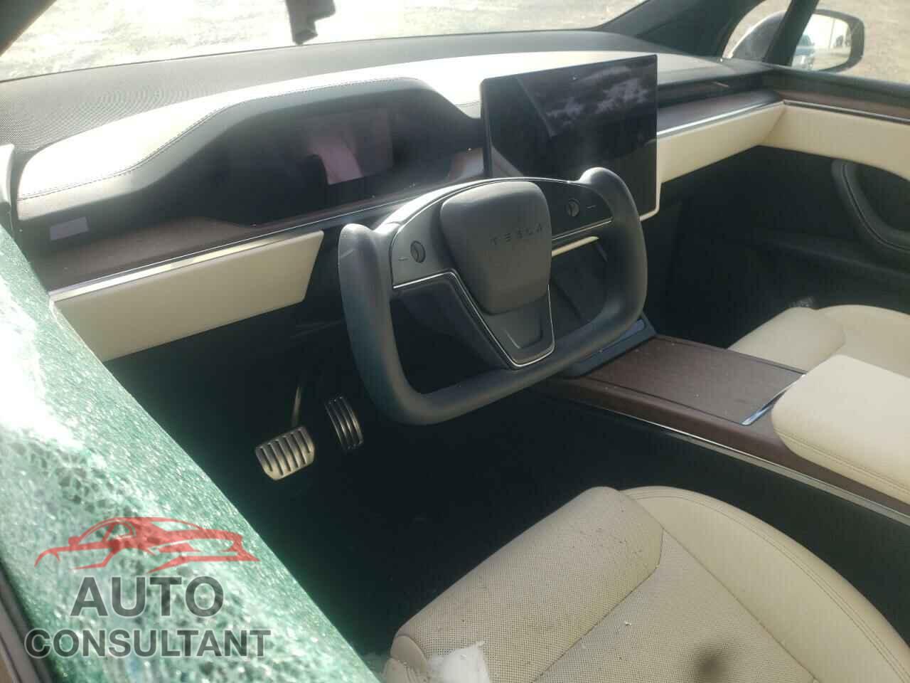 TESLA MODEL X 2023 - 7SAXCDE5XPF380545
