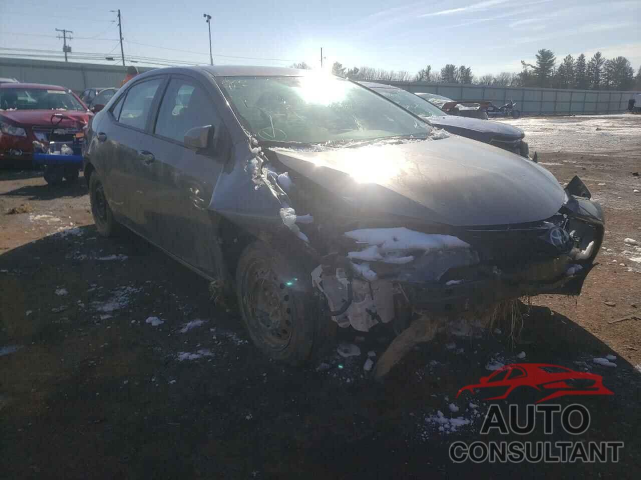 TOYOTA COROLLA 2018 - 2T1BURHE5JC033455