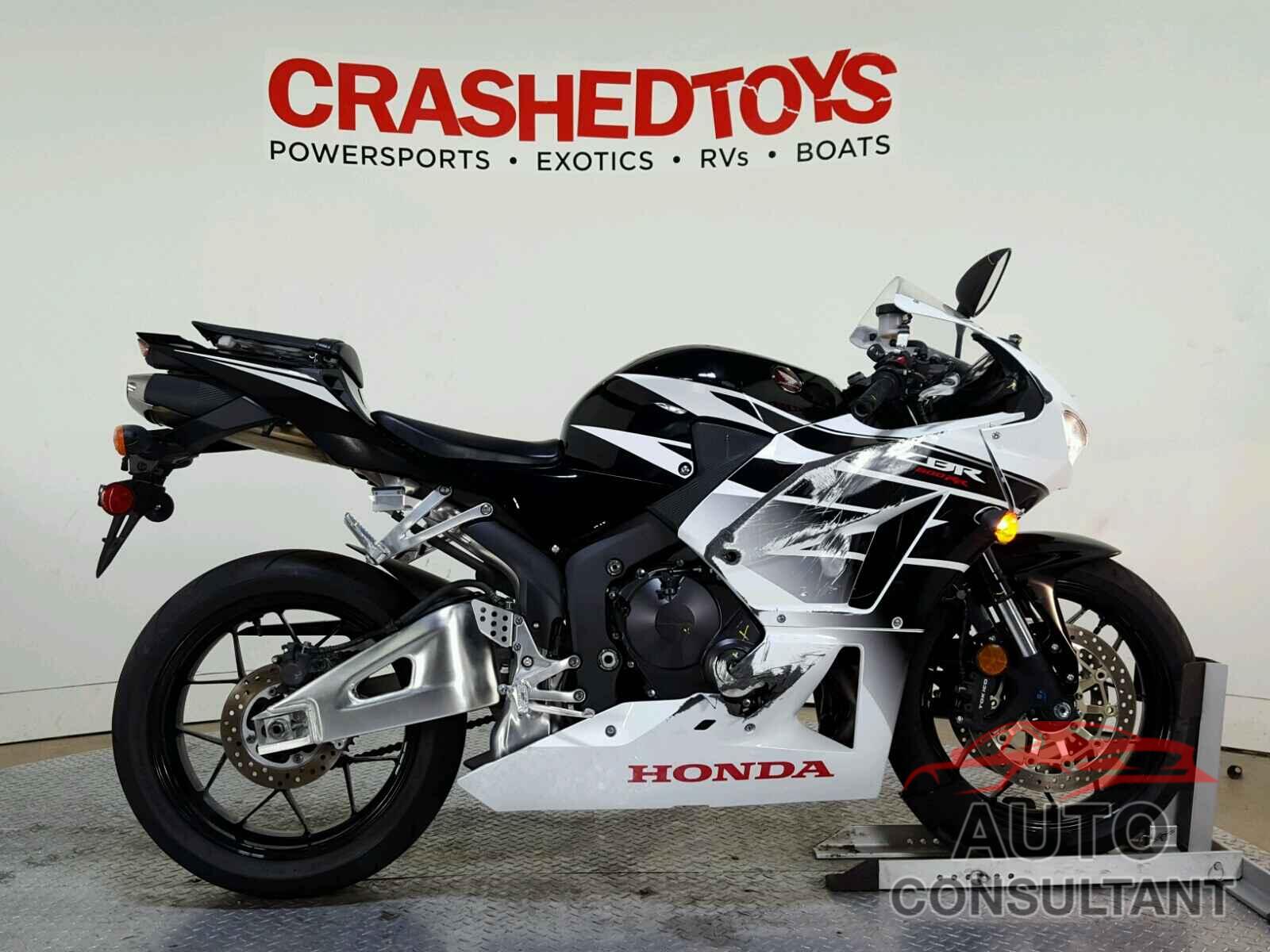 HONDA CBR600 RR 2016 - JH2PC40J6GK200750
