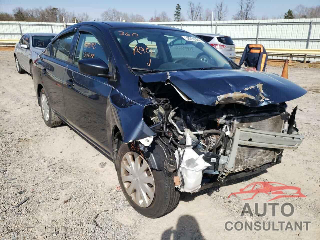 NISSAN VERSA 2017 - 3N1CN7AP3HL819492