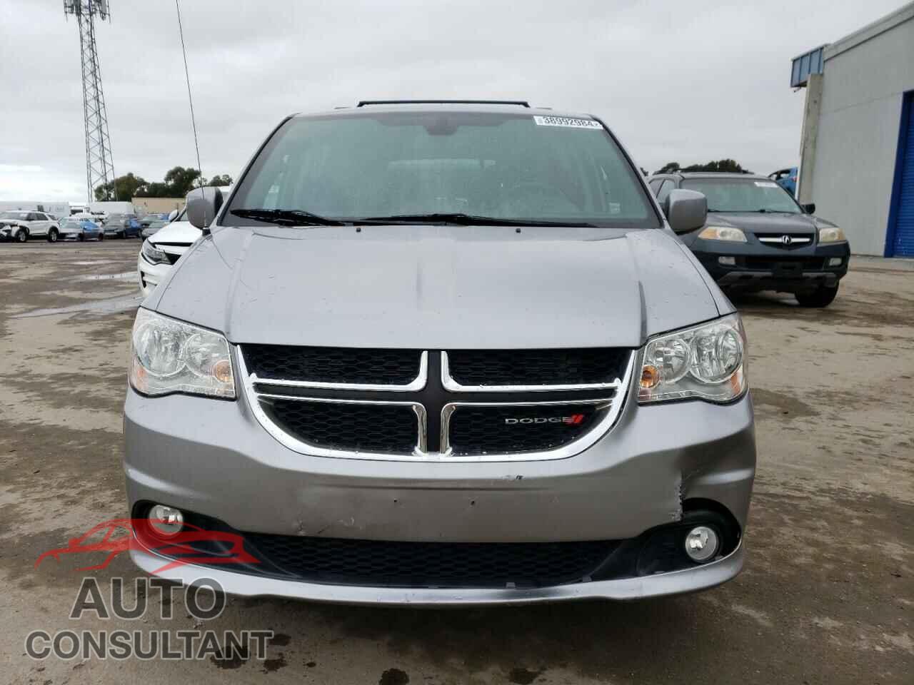 DODGE CARAVAN 2018 - 2C4RDGCG4JR355323