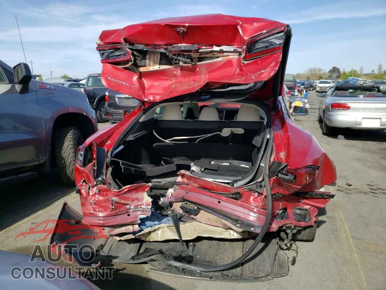 TESLA MODEL S 2018 - 5YJSA1E24JF248485