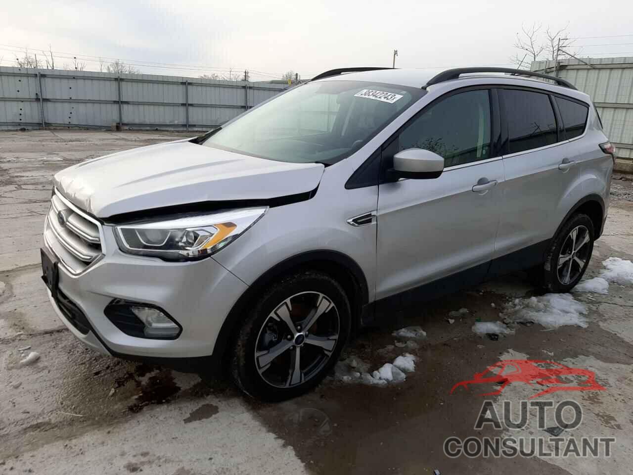 FORD ESCAPE 2018 - 1FMCU9HD0JUA19909