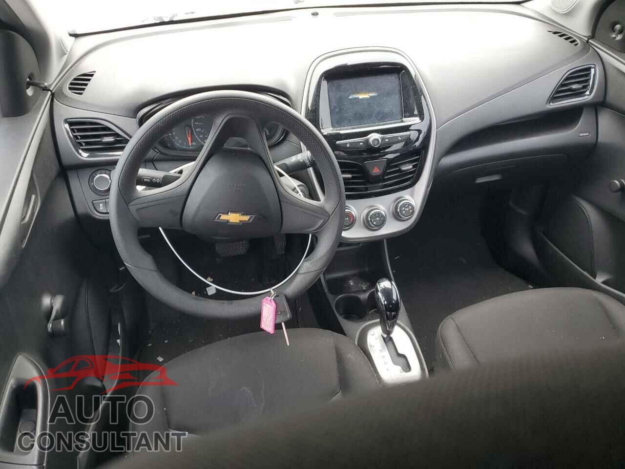 CHEVROLET SPARK 2017 - KL8CB6SA3HC839188