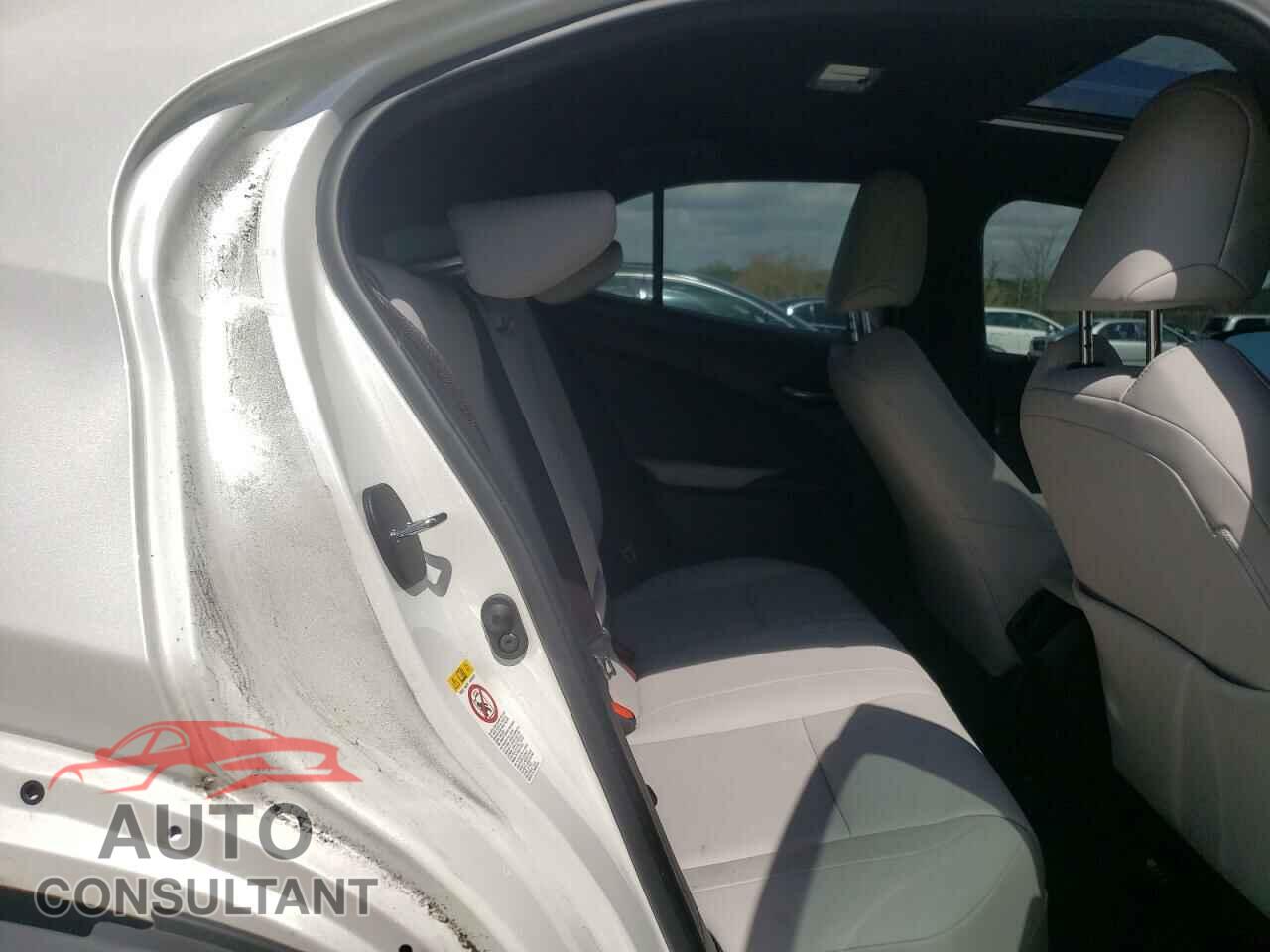LEXUS UX 200 2019 - JTHY3JBH3K2007078