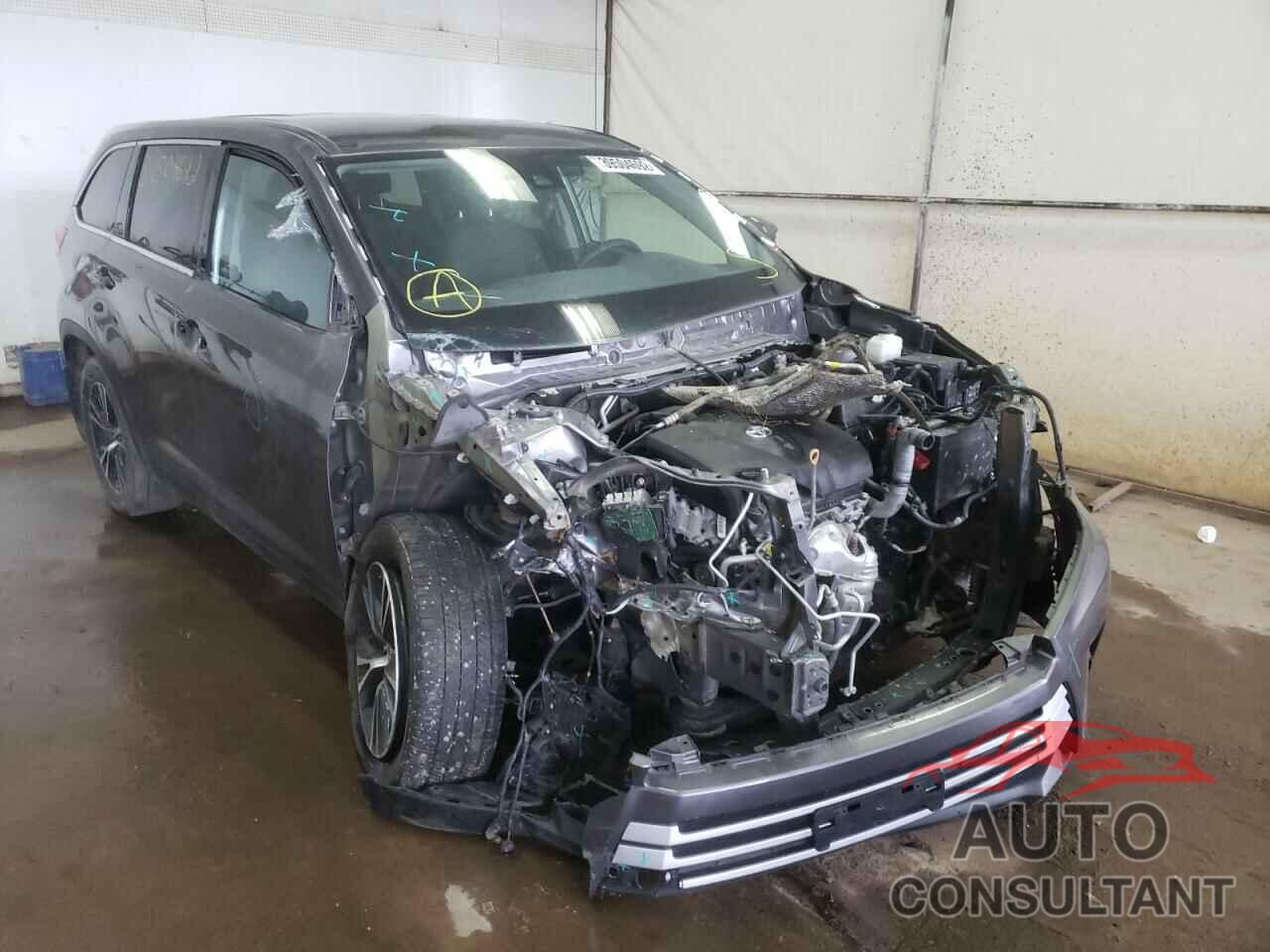 TOYOTA HIGHLANDER 2019 - 5TDBZRFH5KS978851