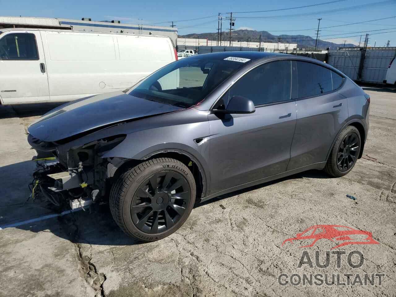 TESLA MODEL Y 2021 - 5YJYGAEEXMF159592