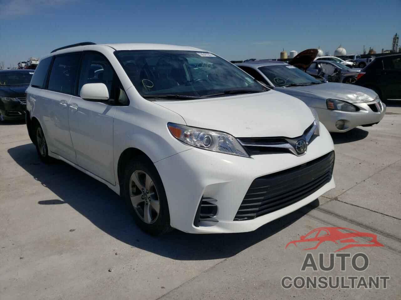 TOYOTA SIENNA 2018 - 5TDKZ3DC2JS906699