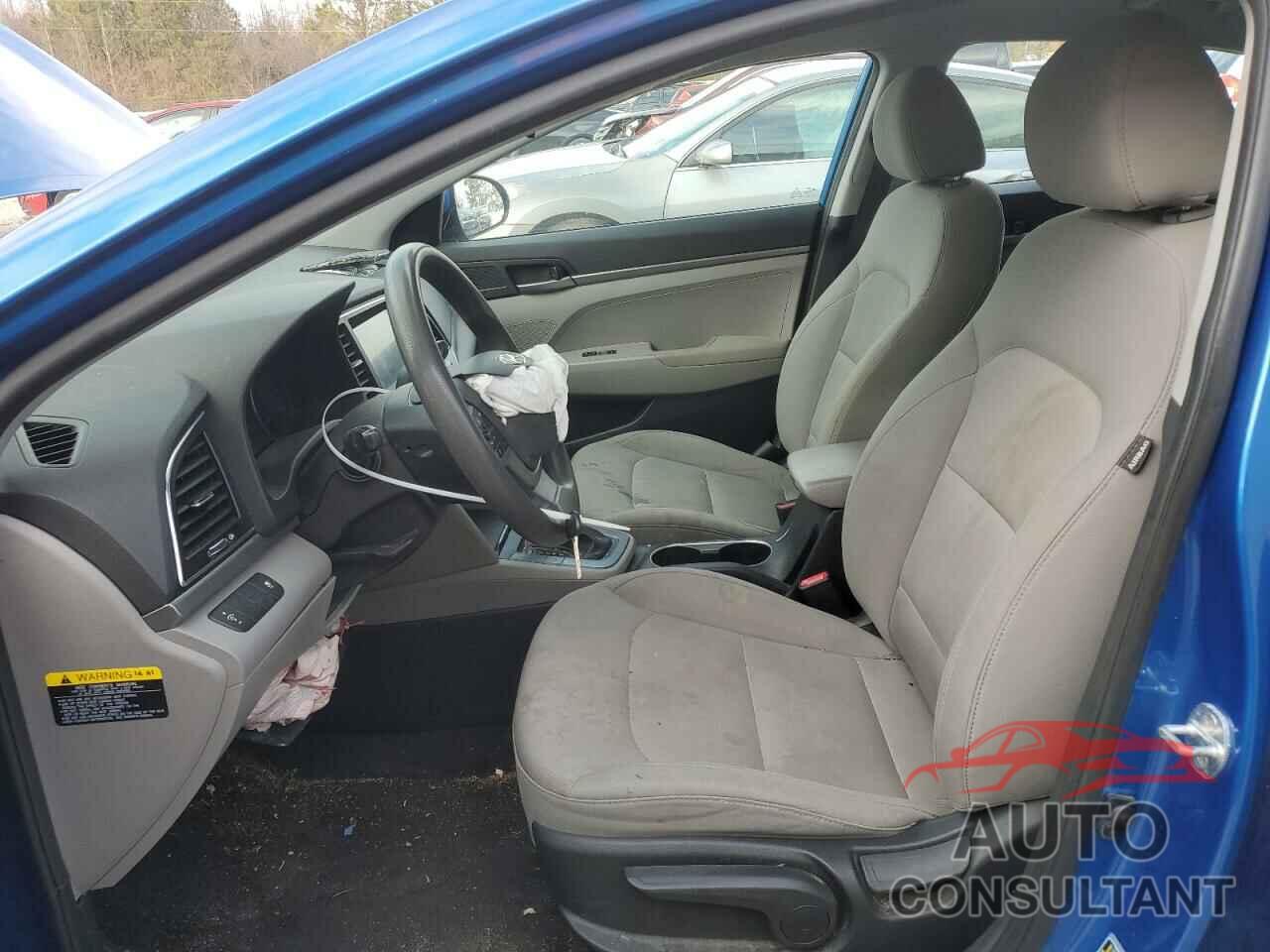 HYUNDAI ELANTRA 2018 - 5NPD74LF1JH383441