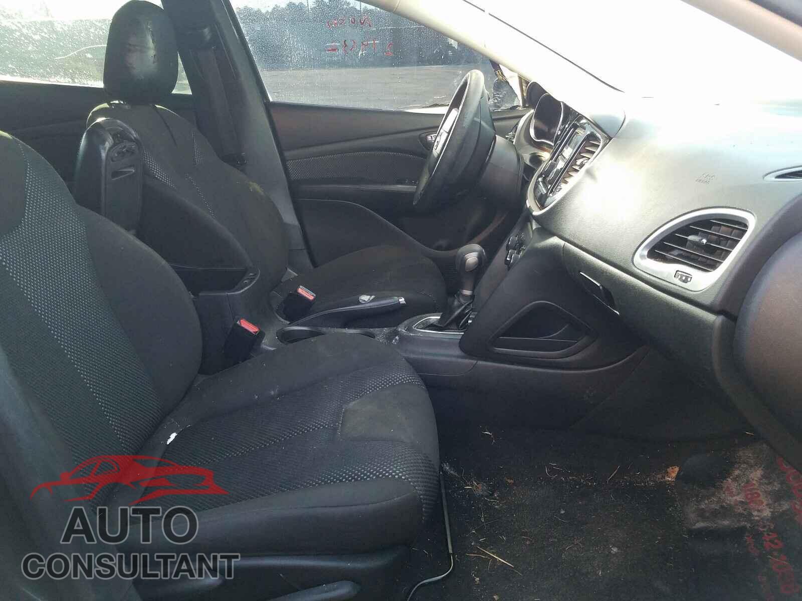 DODGE DART 2016 - 1C3CDFAA3GD653053