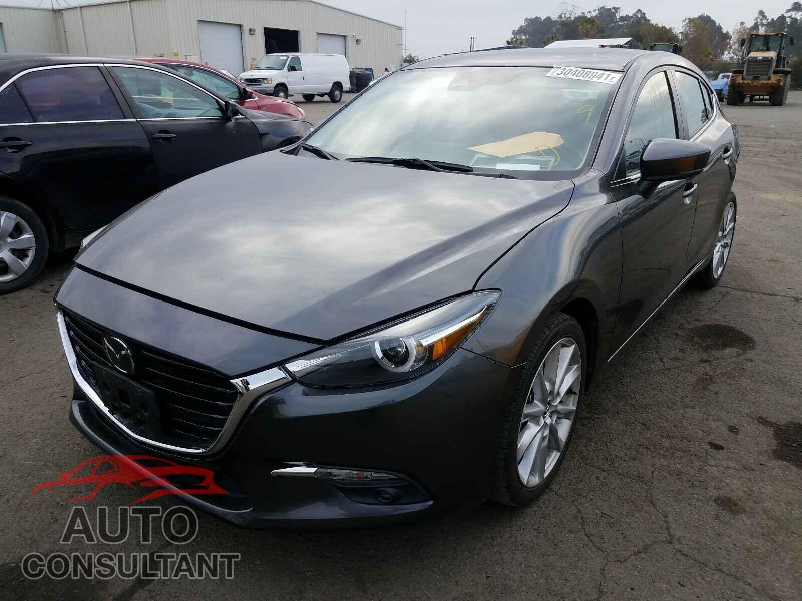 MAZDA 3 2017 - JM1BN1M32H1134860