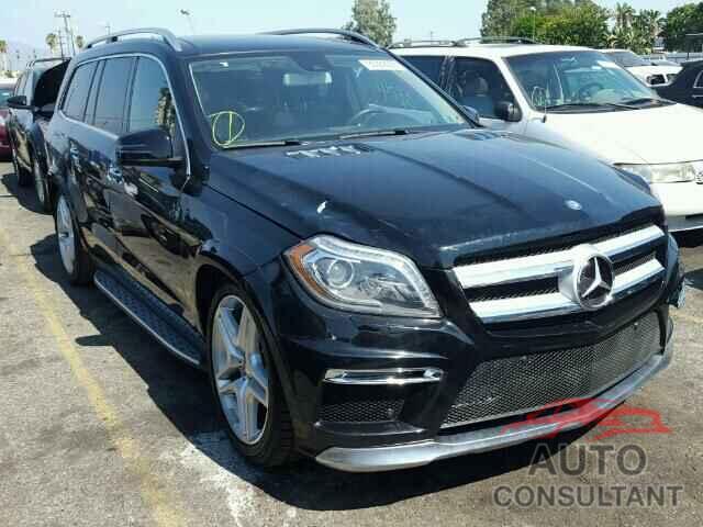 MERCEDES-BENZ GL550/63 2015 - 4JGDF7DE0FA541272