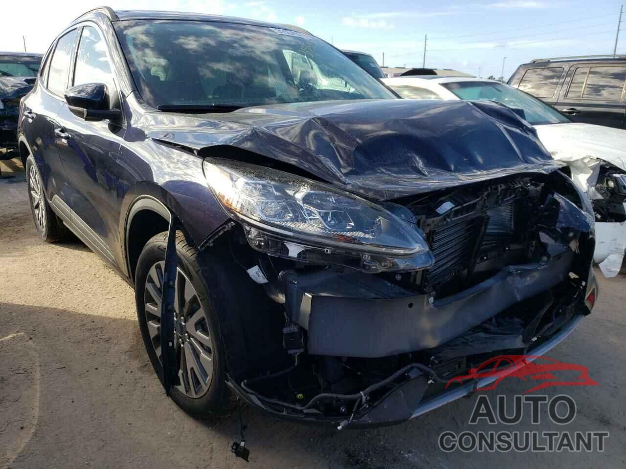 FORD ESCAPE 2021 - 1FMCU9J90MUA78825