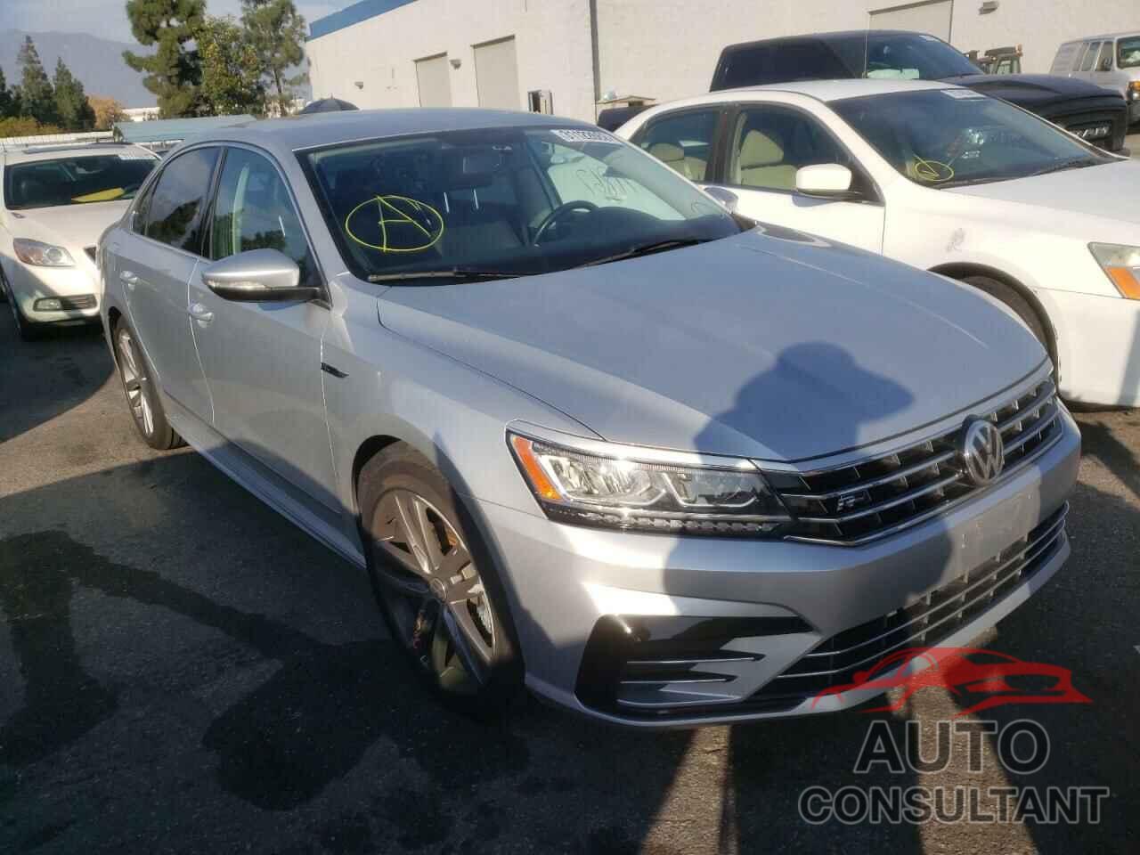 VOLKSWAGEN PASSAT 2017 - 1VWDT7A33HC066446