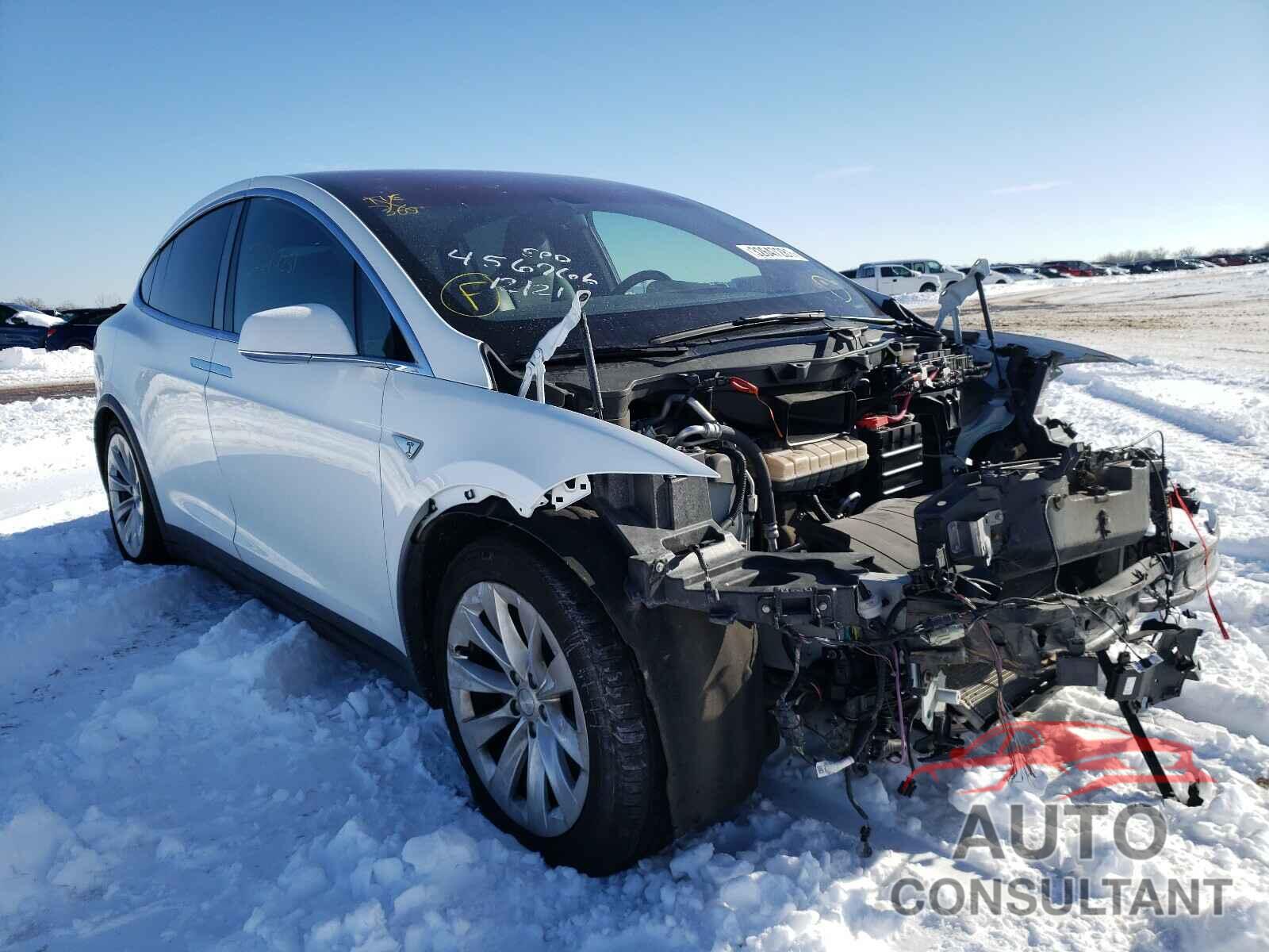 TESLA MODEL X 2016 - 5YJXCAE28GF013354