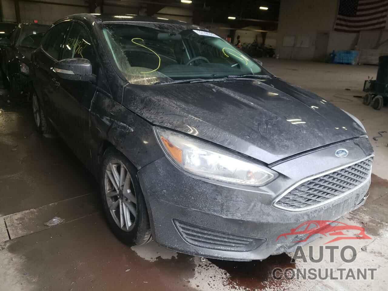 FORD FOCUS 2017 - 1FADP3K28HL272793