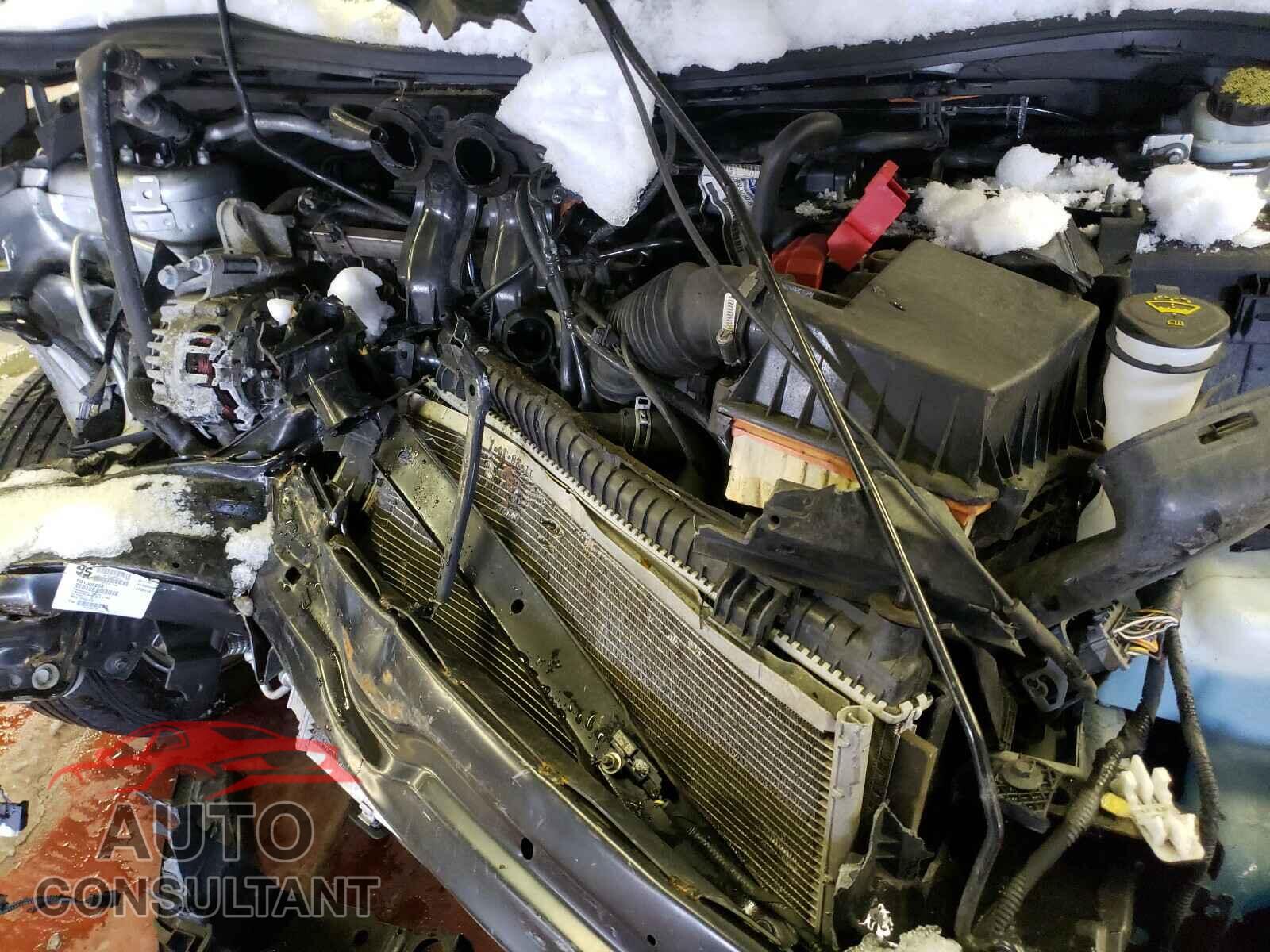 FORD FIESTA 2017 - 3FADP4EJ3HM101862