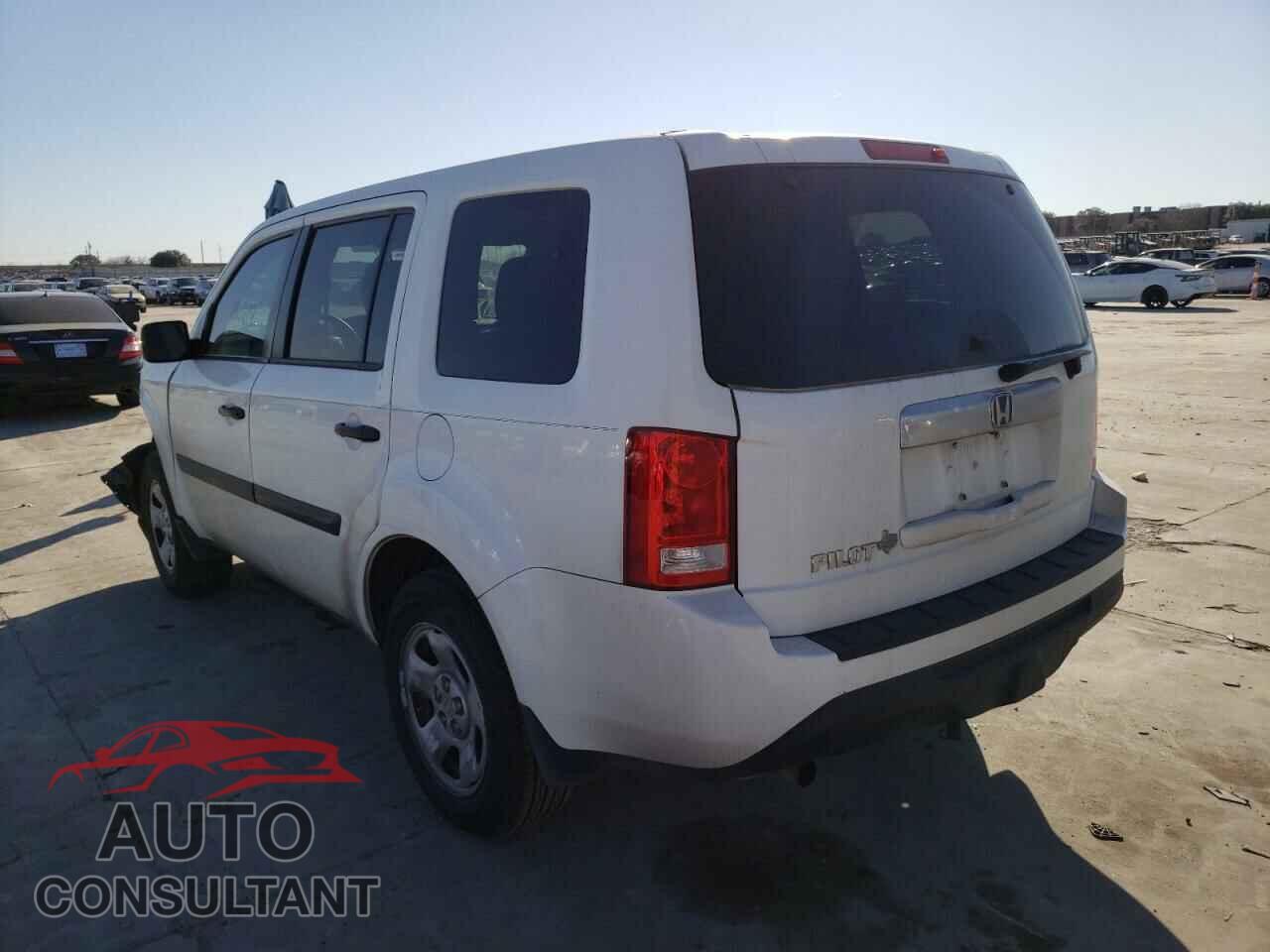 HONDA PILOT 2015 - 5YFEPMAEXMP185009