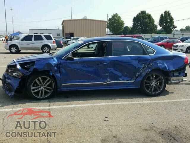 VOLKSWAGEN PASSAT 2016 - 1VWAT7A35GC032591