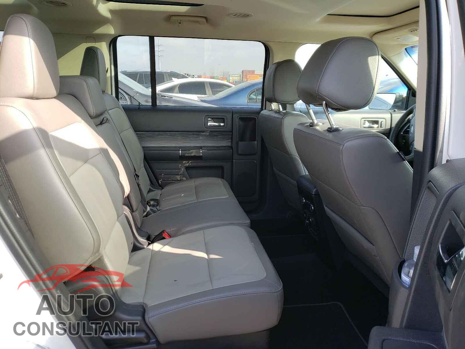 FORD FLEX 2019 - 2FMHK6C83KBA17535