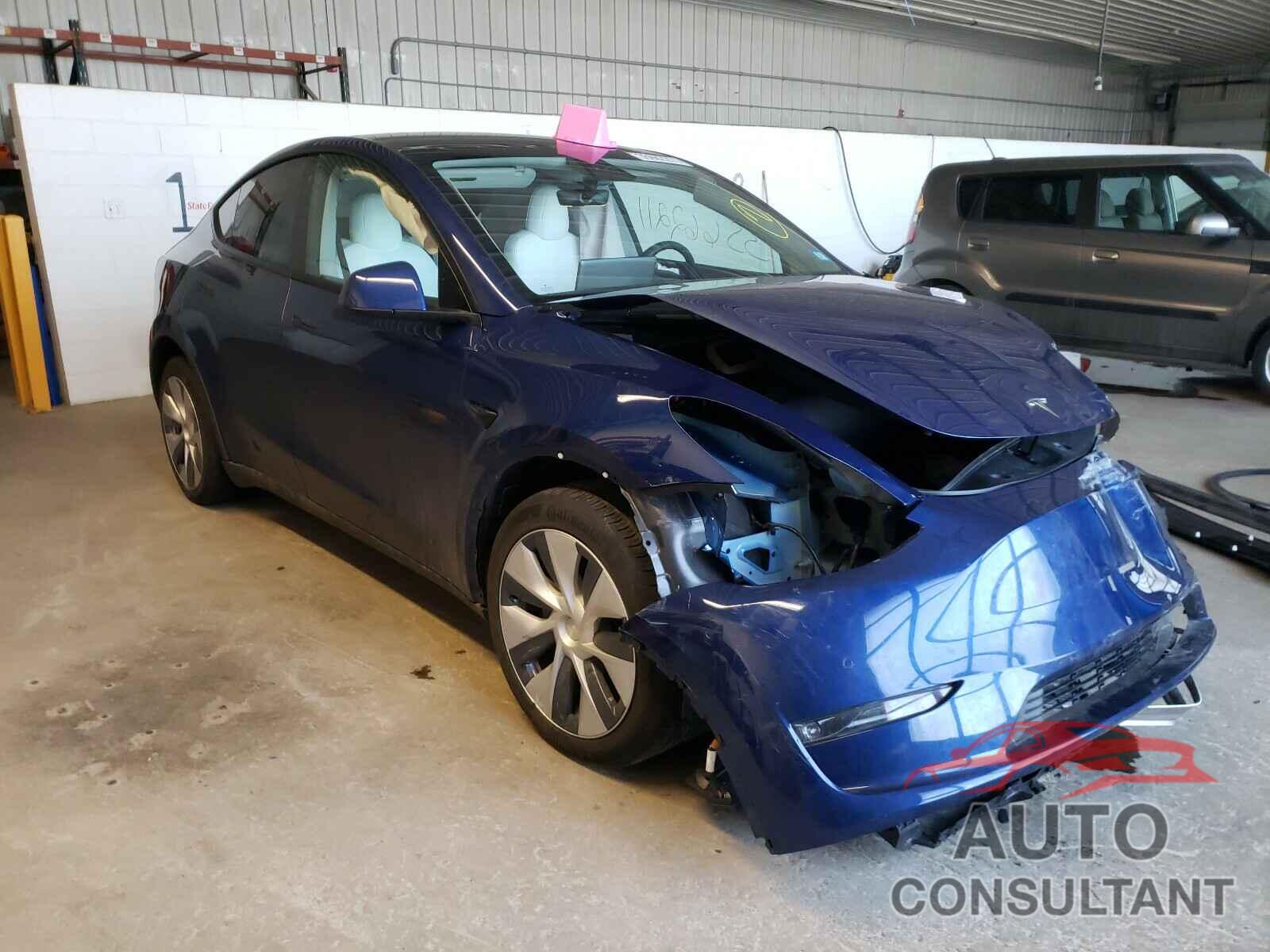 TESLA MODEL Y 2020 - 5YJYGDEE0LF049960