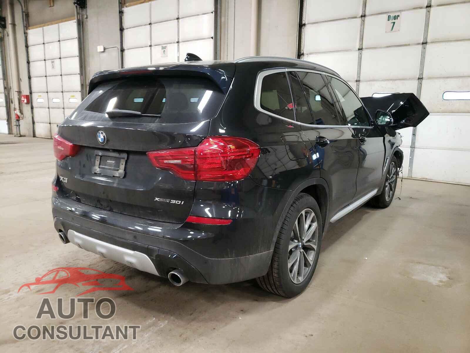 BMW X3 2019 - 5UXTR9C58KLP97452